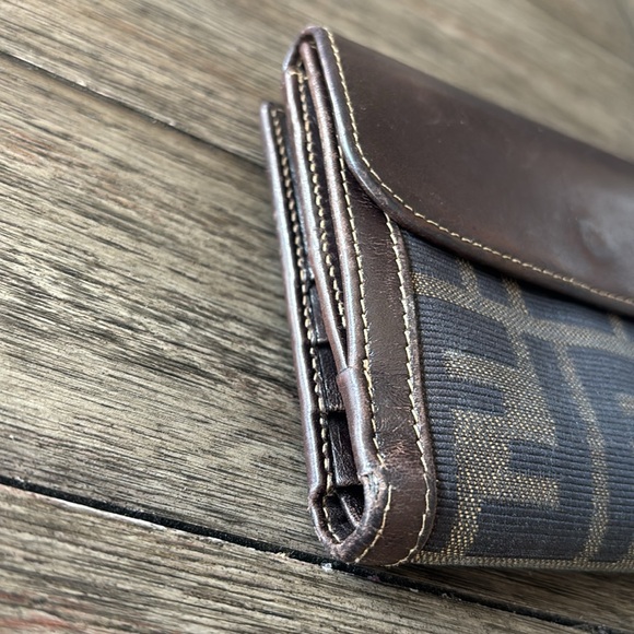 Fendi Zucca Wallet - Picture 3 of 11